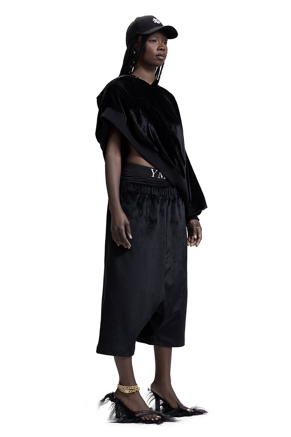 ASYMMETRICAL VELVET HOODIE IN BLACK