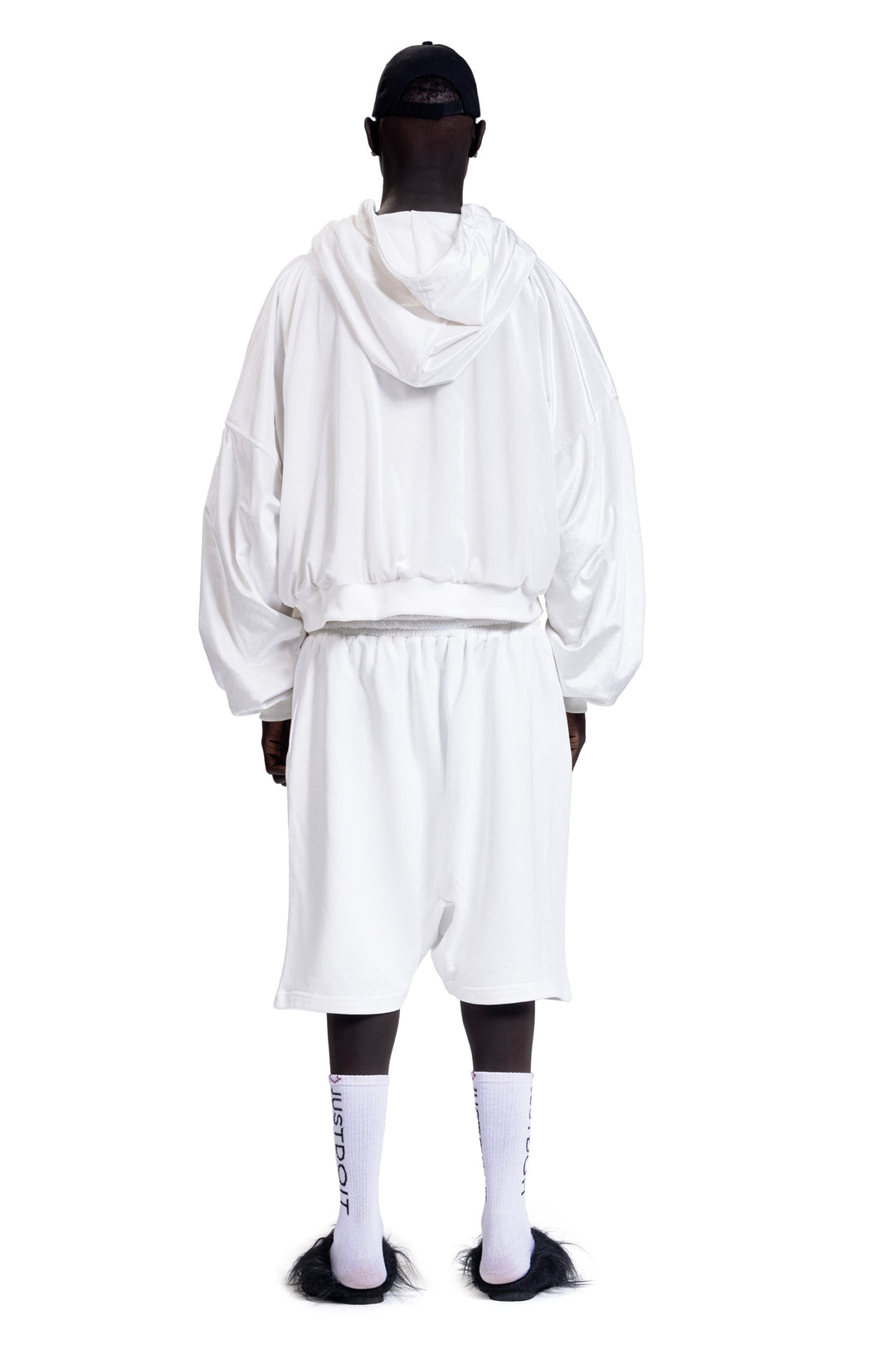 DOUBLE-LINED YMREE VELOUR HOODIE
