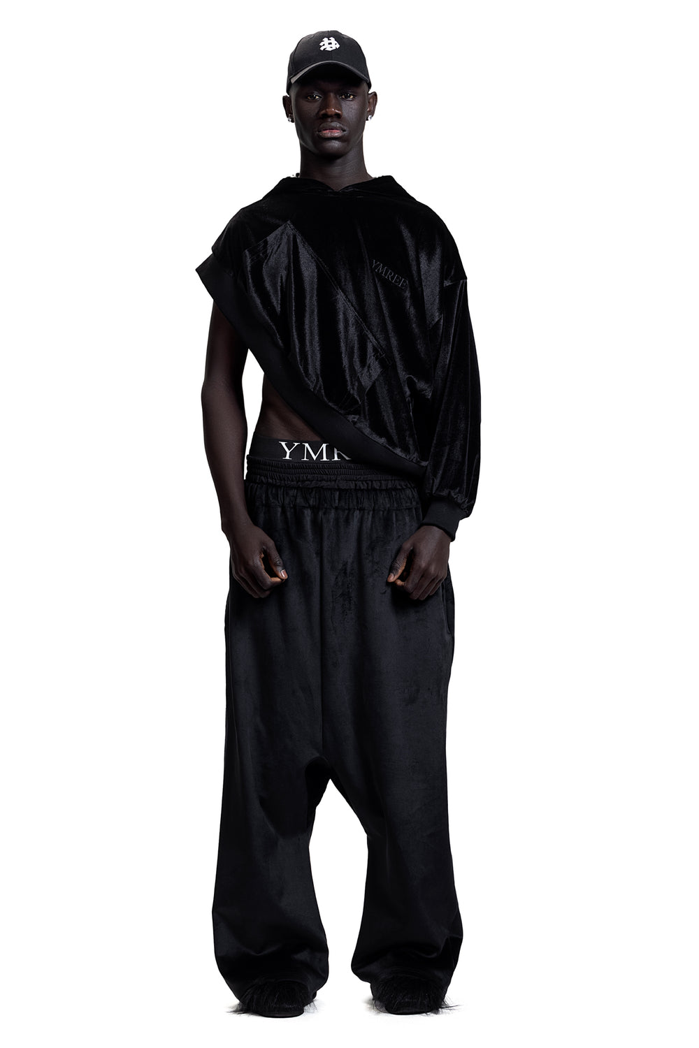 ASYMMETRICAL VELVET HOODIE IN BLACK