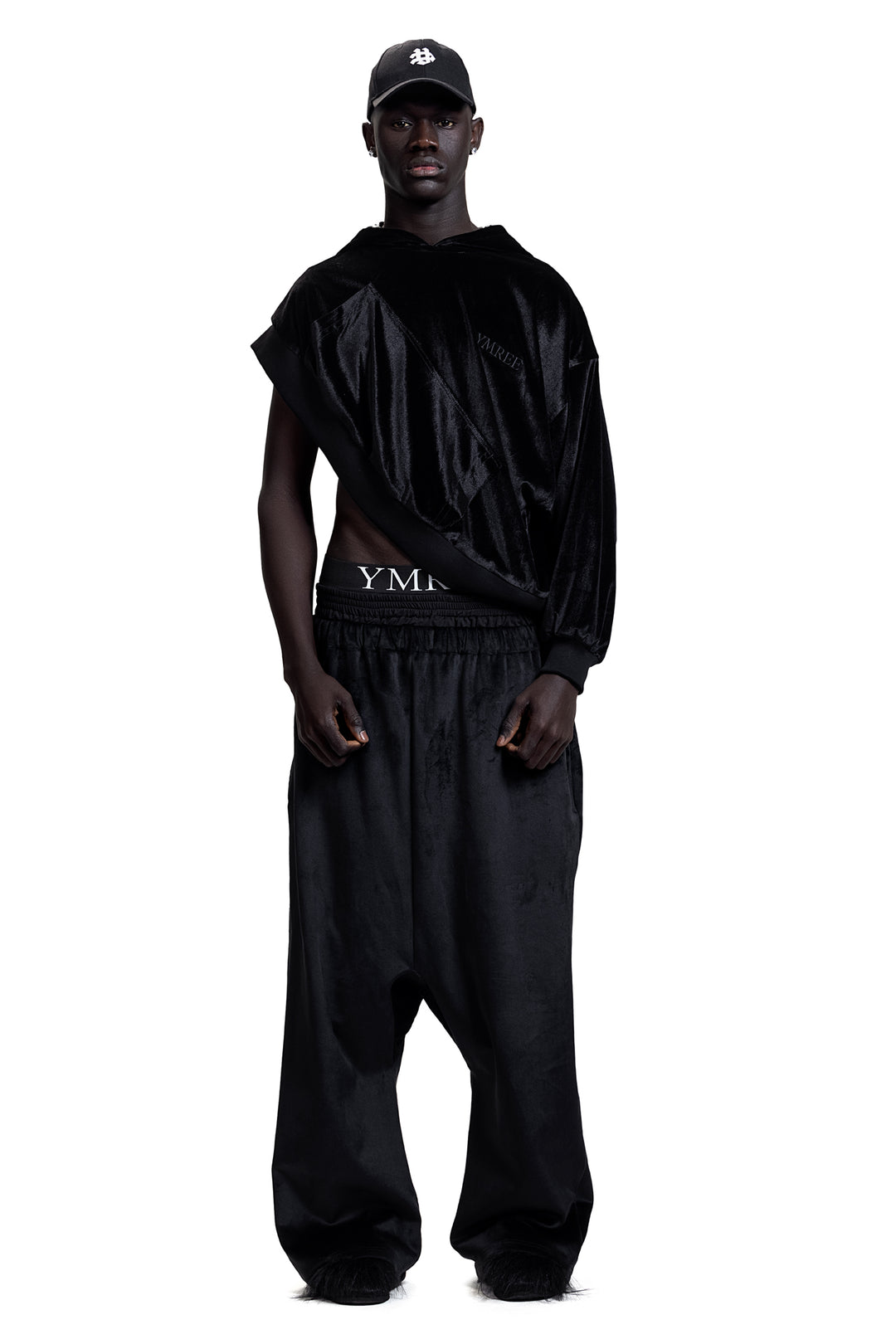 ASYMMETRICAL VELVET HOODIE IN BLACK