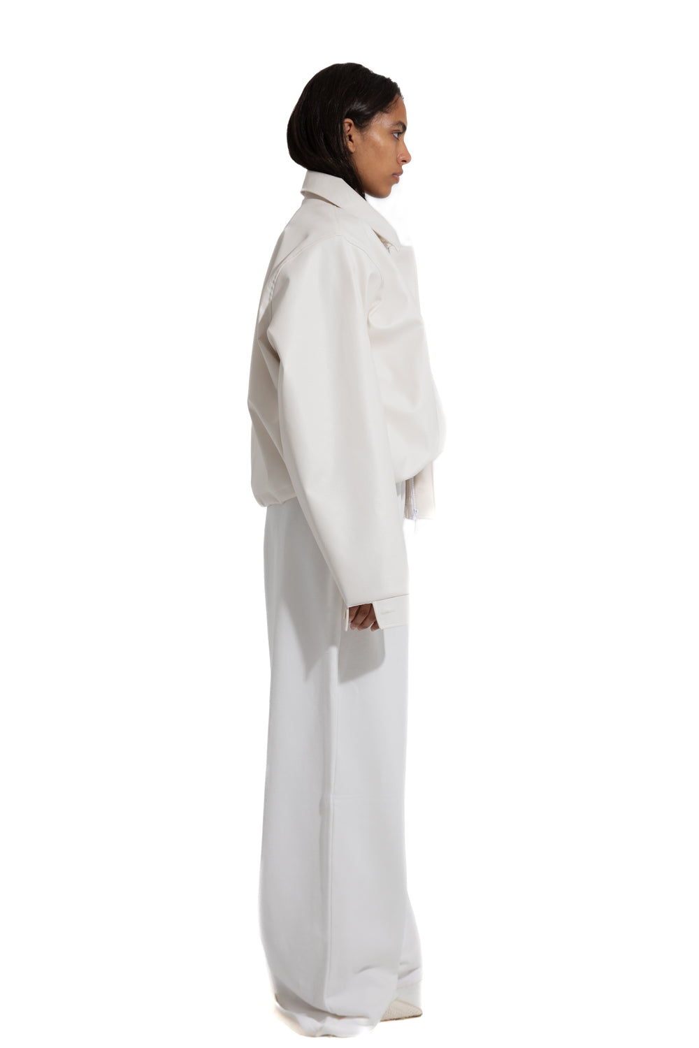OVERSIZED LEATHER JACKET IN WHITE
