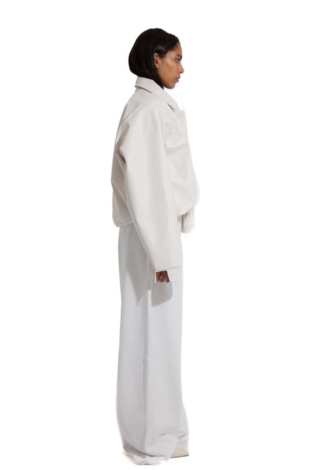 OVERSIZED LEATHER JACKET IN WHITE