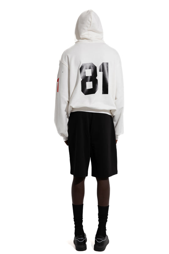 81 OVERSIZED ZIP-UP HOODIE IN WHITE
