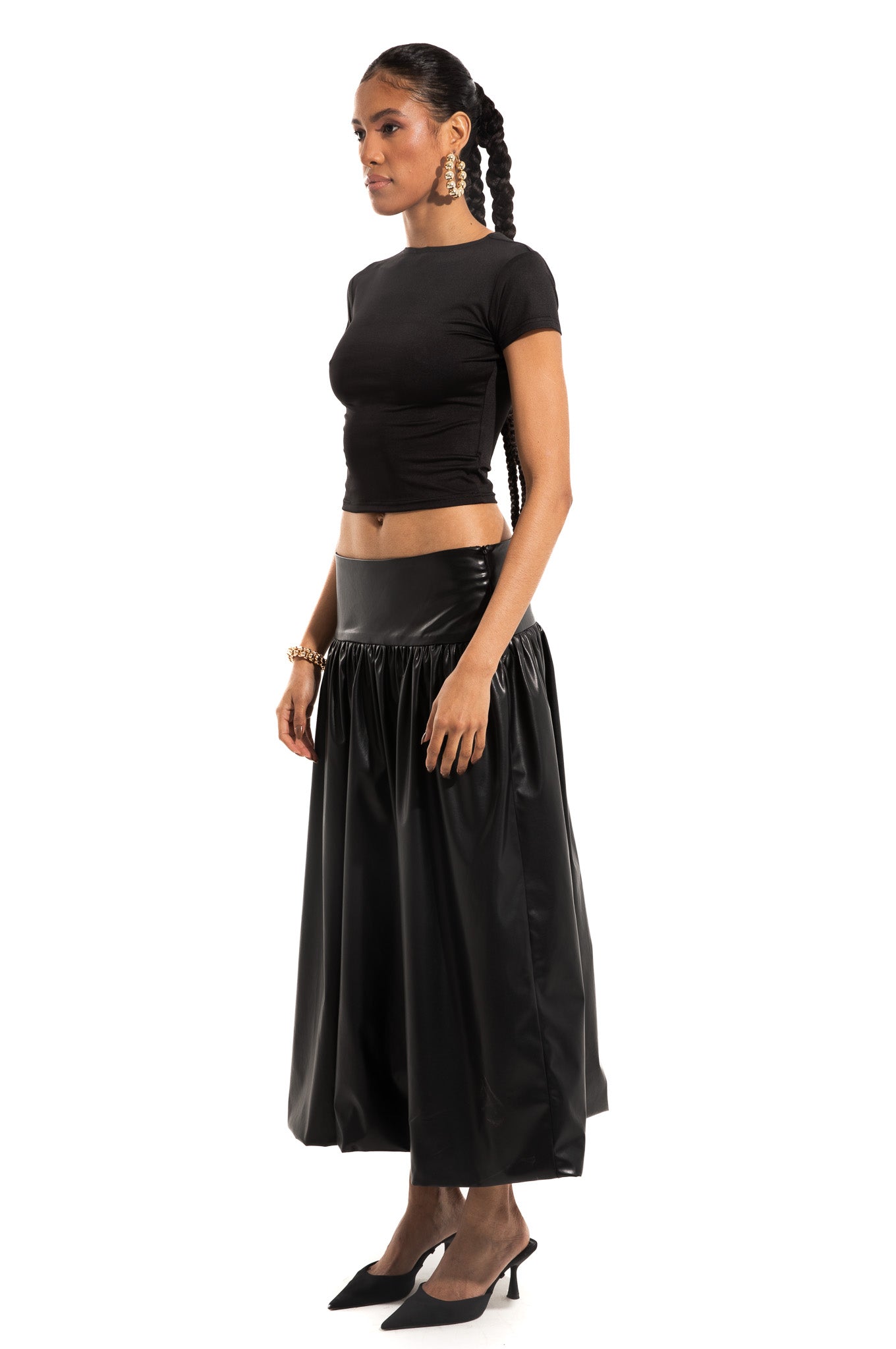 PLEATED LEATHER MAXI SKIRT IN BLACK