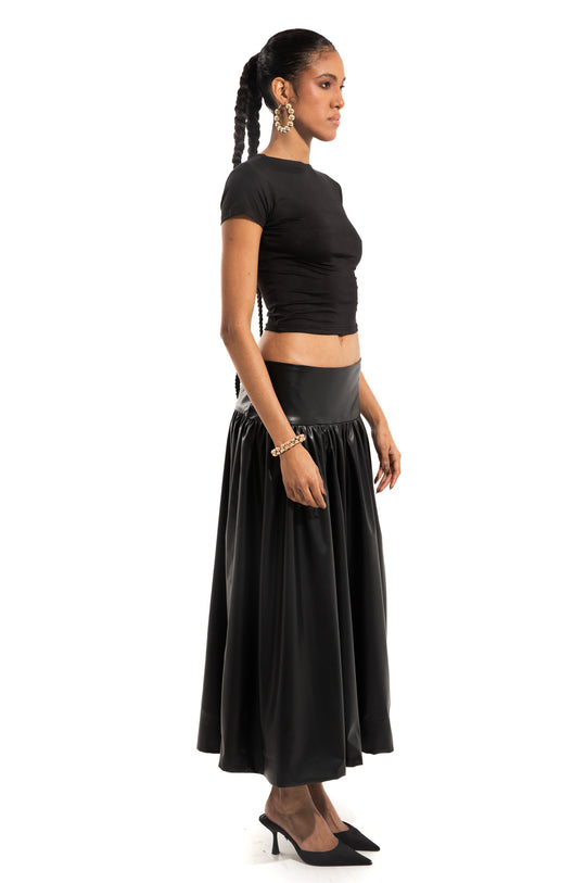 PLEATED LEATHER MAXI SKIRT IN BLACK
