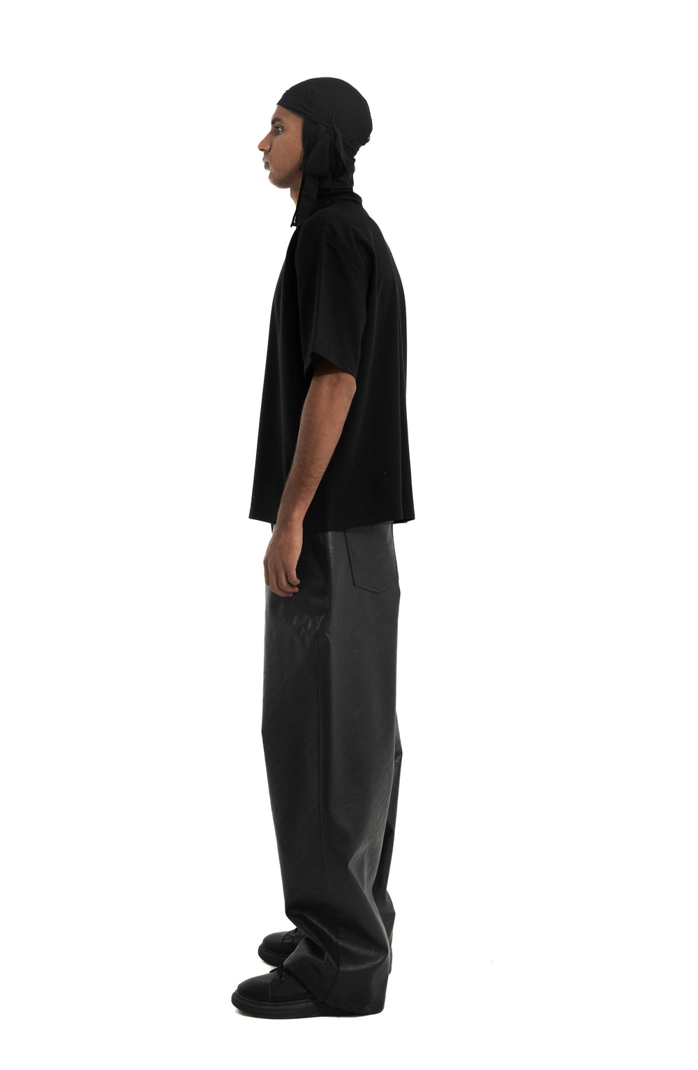 OVERSIZED TEXTURED LEATHER PANTS IN BLACK