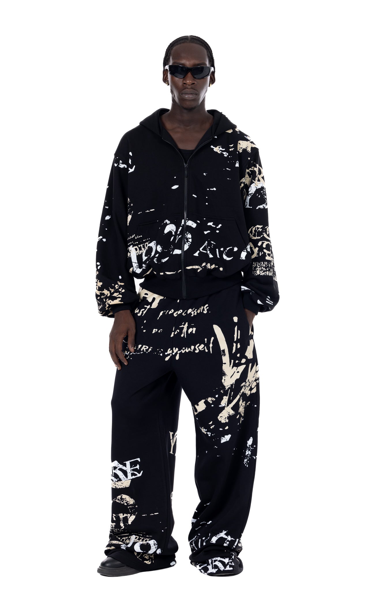 GRAFFITI TRACKSUIT PANTS BLACK