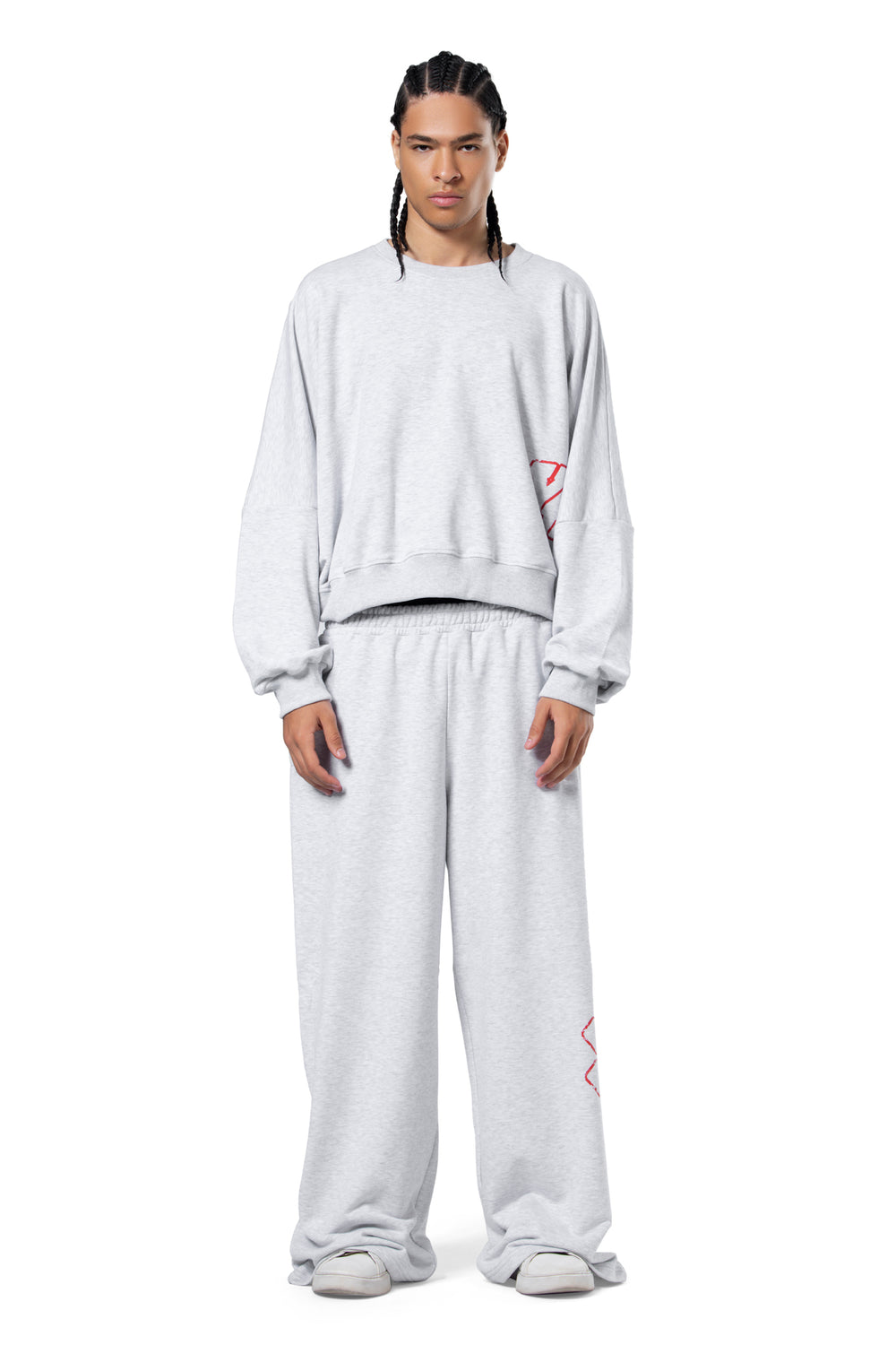 GREY CREWNECK SWEATER