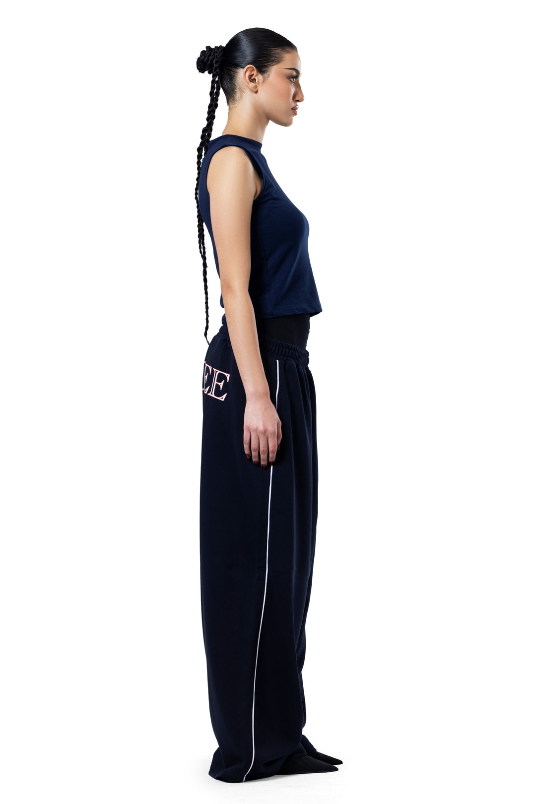 YMREE PRINT NAVY SWEATS